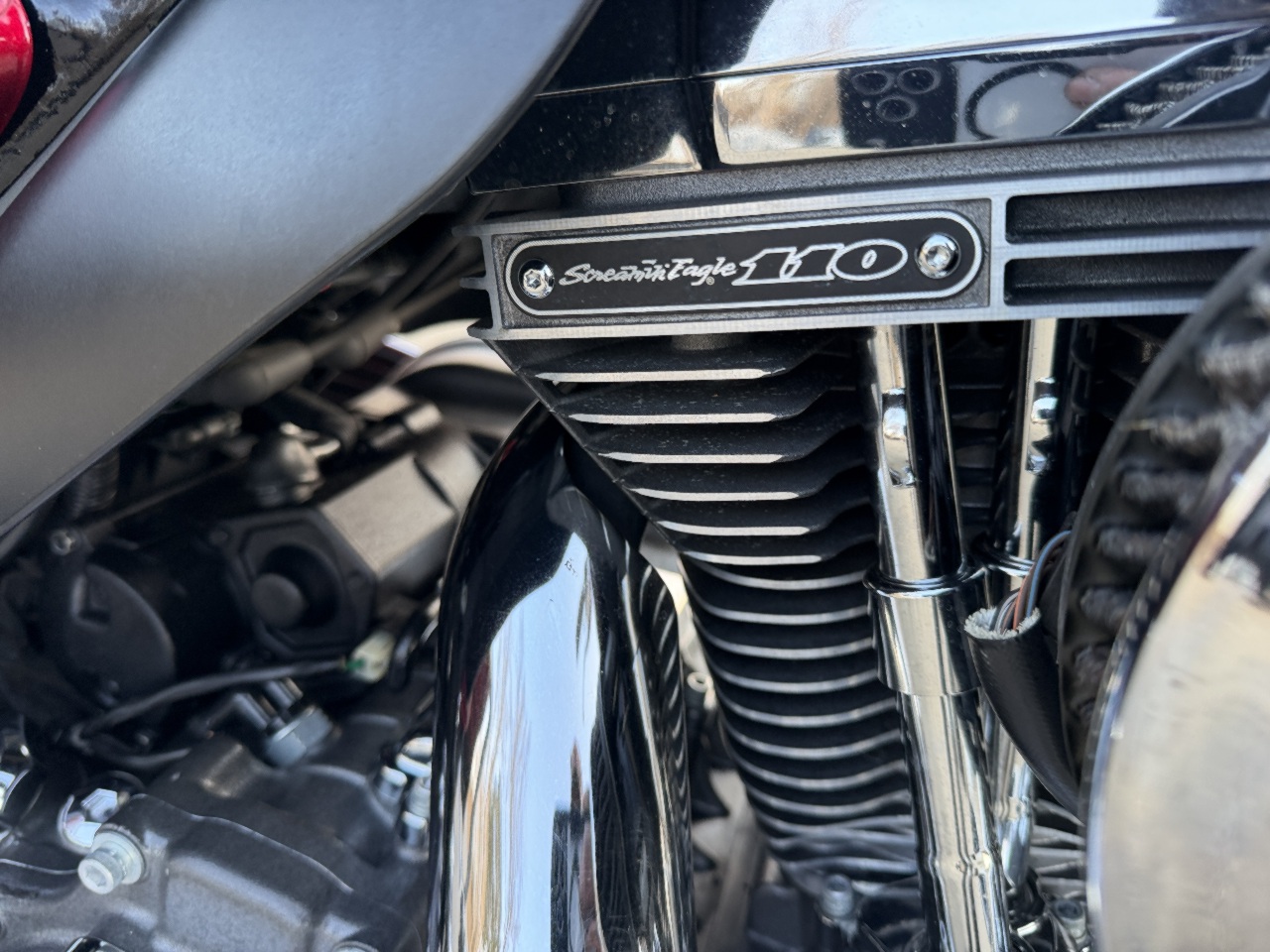 2011 Harley-Davidson FLHTRUSE CVO Road Glide Ultra